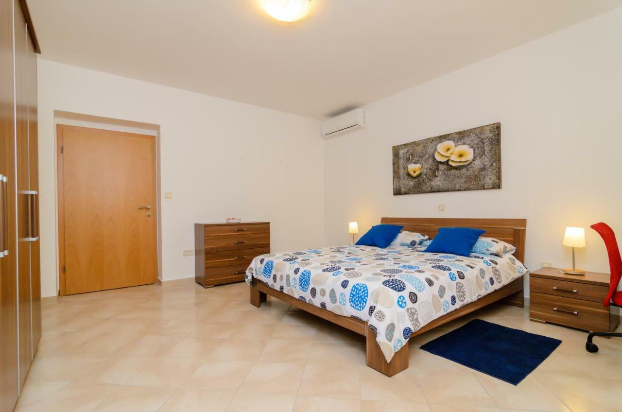 Ornella Apartment Zadar Exterior photo