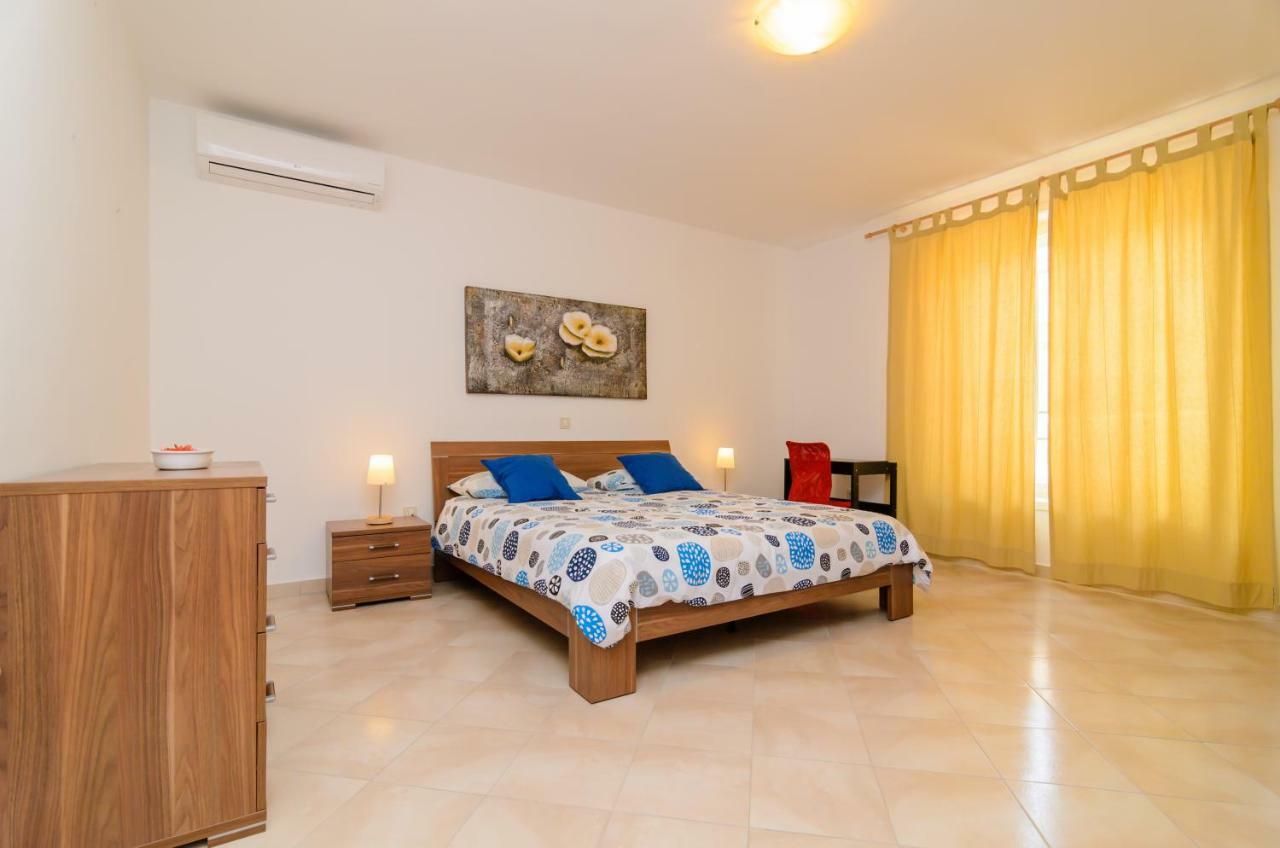 Ornella Apartment Zadar Exterior photo